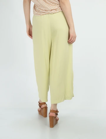 Pantaloni Reserved, verde