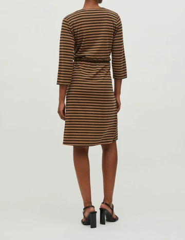 Rochie scurta Vila, maro