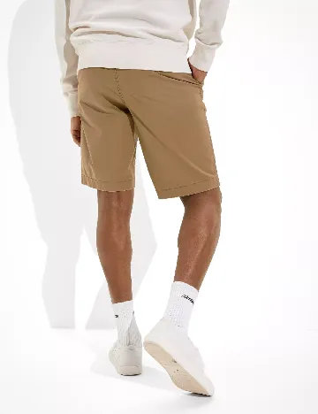 Pantaloni scurti American Eagle, maro