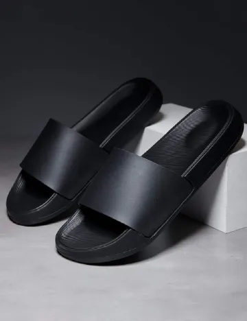 Slapi SHEIN, negru