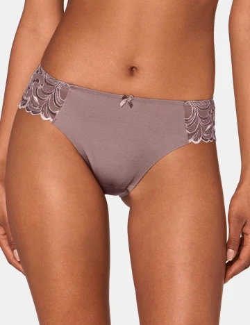 Chilot Triumph, lila