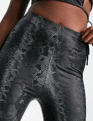 Colanti ASOS, imprimeu sarpe Animal print