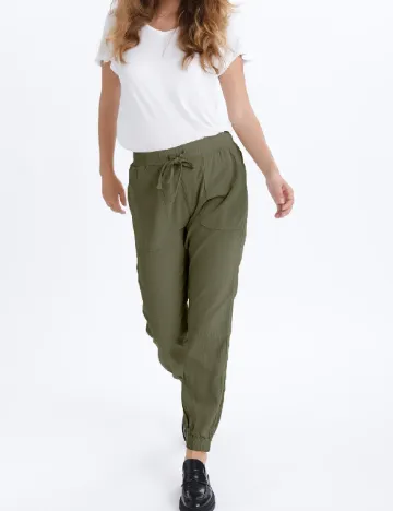 Pantaloni Kaffe, verde Verde
