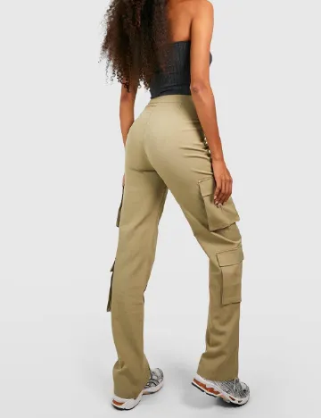 Pantaloni Boohoo, verde