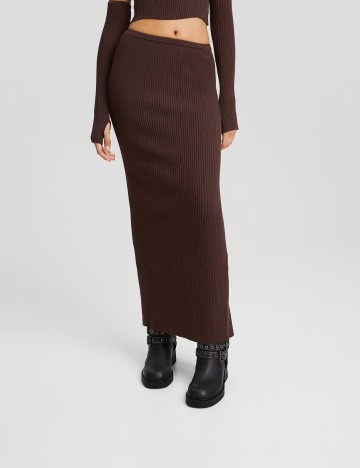 Fusta Bershka, maro