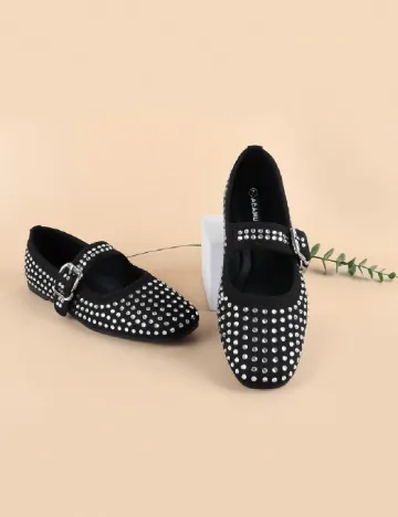 Pantofi SHEIN, negru