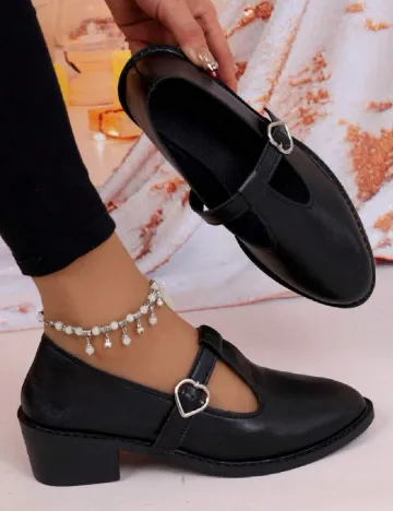 Pantofi SHEIN, negru