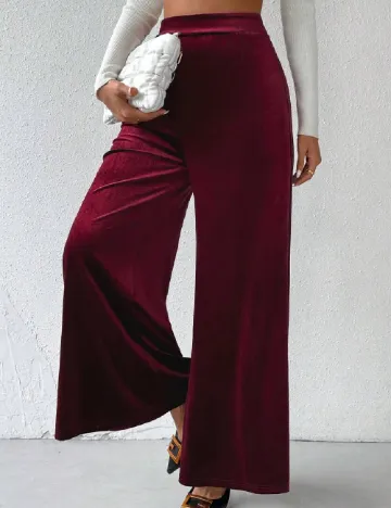 Pantaloni SHEIN, visiniu