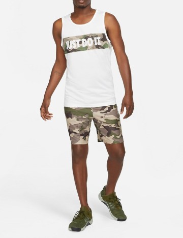 Pantaloni scurti Nike, army
