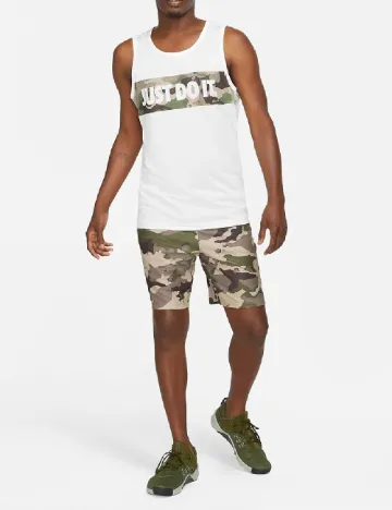 Pantaloni scurti Nike, army