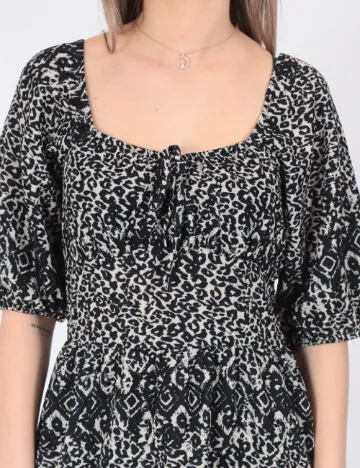 Rochie scurta Noisy May, negru Negru