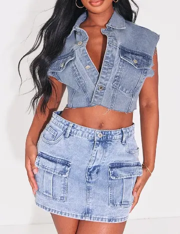 Vesta PRETTYLITTLETHING, albastru