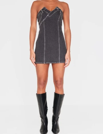 Rochie scurta PRETTYLITTLETHING, gri