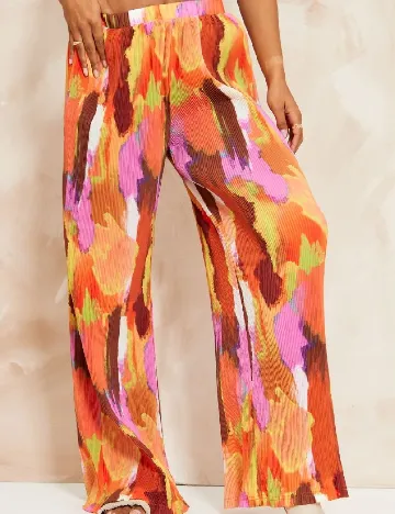 Pantaloni PRETTYLITTLETHING, mix culori