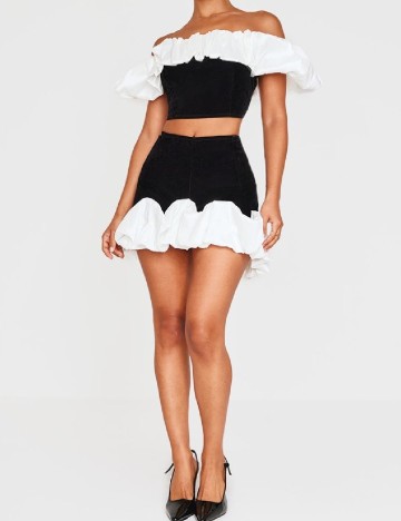 Fusta PRETTYLITTLETHING, negru