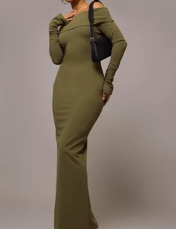 Rochie lunga PRETTYLITTLETHING, verde