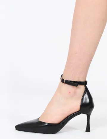 Pantofi SHEIN, negru