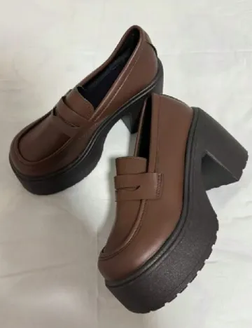Pantofi SHEIN, maro Maro