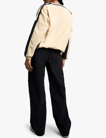 Pantaloni Boohoo, negru