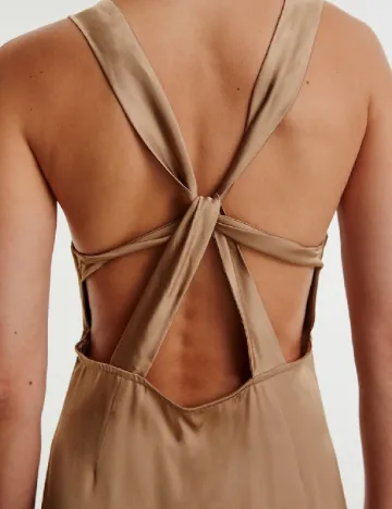 Rochie medie Edited, maro