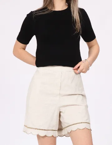 Pantaloni scurti Vero Moda, crem Crem