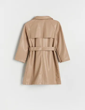 Trench Reserved, maro deschis