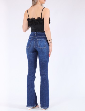 Body Only, negru
