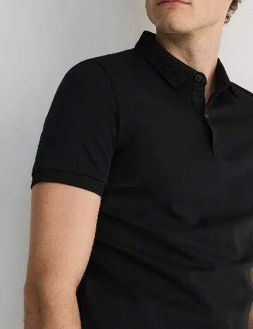 Tricou Reserved, negru