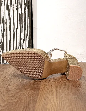 Pantofi SHEIN, auriu