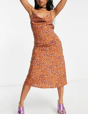 Rochie medie Urban Threads, maro