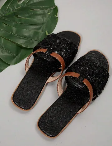 Slapi SHEIN, negru
