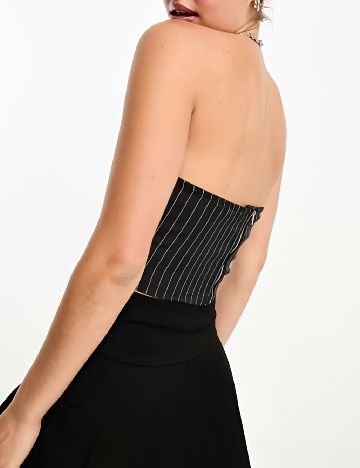 Top Heartbreak, negru