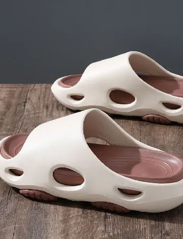 Slapi SHEIN, crem