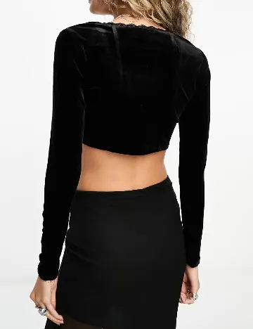Top Heartbreak, negru