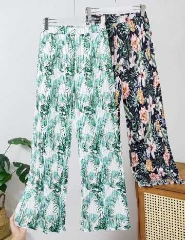 Set pantaloni 2 perechi Shein Kids, mix culori