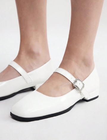 Pantofi SHEIN, alb