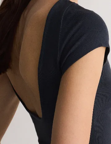 Top Reserved, bleumarin