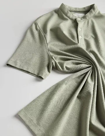 Tricou Reserved, verde