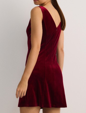 Rochie scurta Reserved, visiniu