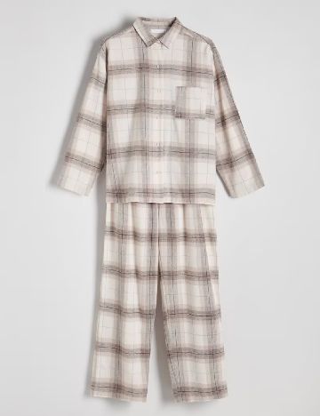 Pijama Reserved, mix culori