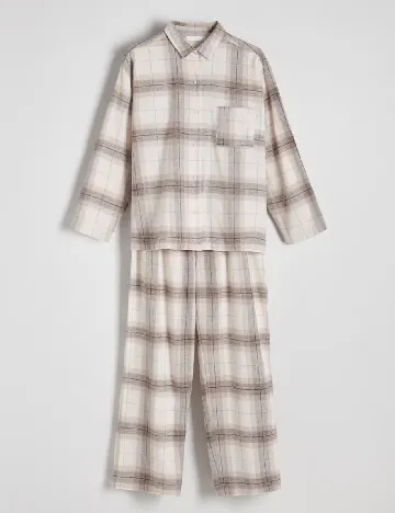 Pijama Reserved, mix culori