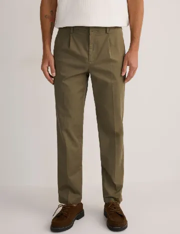 Pantaloni Reserved, verde