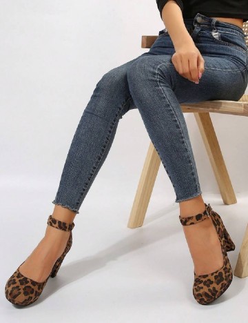 Pantofi SHEIN, animal print
