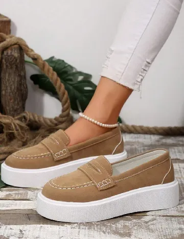 Mocasini SHEIN, maro