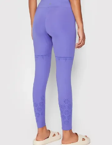 Colanti Desigual, mov