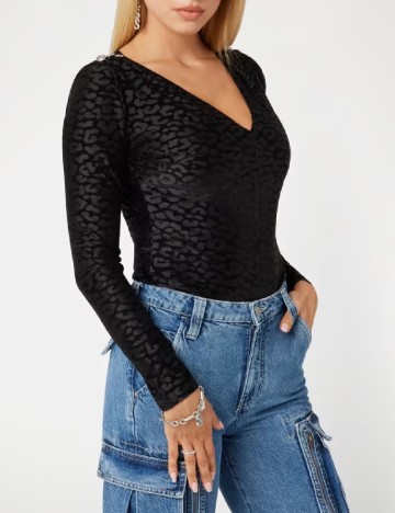 Body Guess, negru