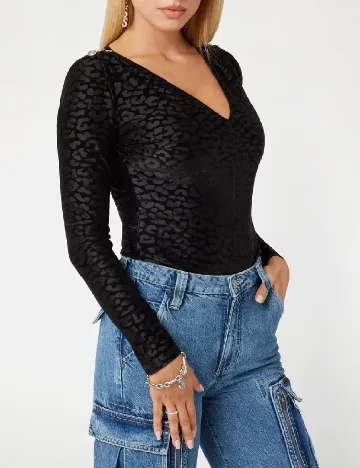 Body Guess, negru