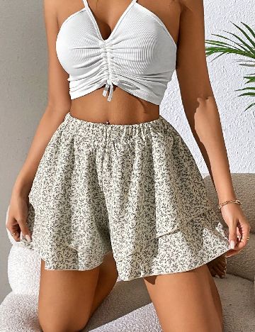 Pantaloni scurti SHEIN, crem