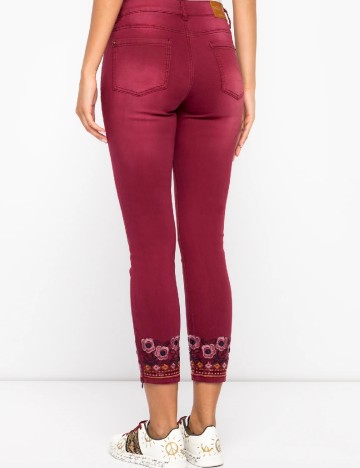 Blugi Desigual, visiniu