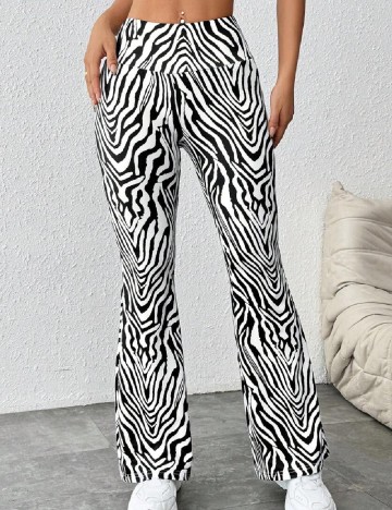 Pantaloni SHEIN, alb/negru